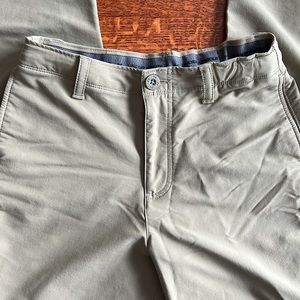 YLG (Boys) Under Armour pants